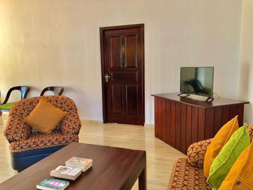 Deluxe Apartment 2