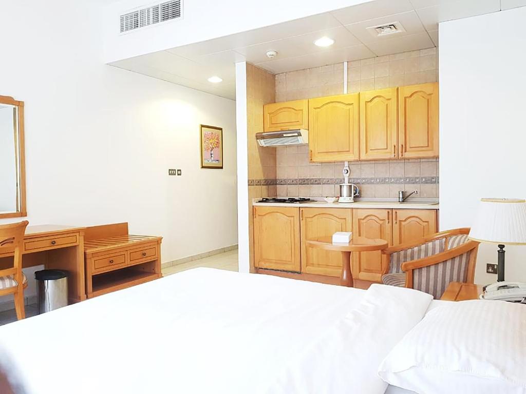 Suite Room 4
