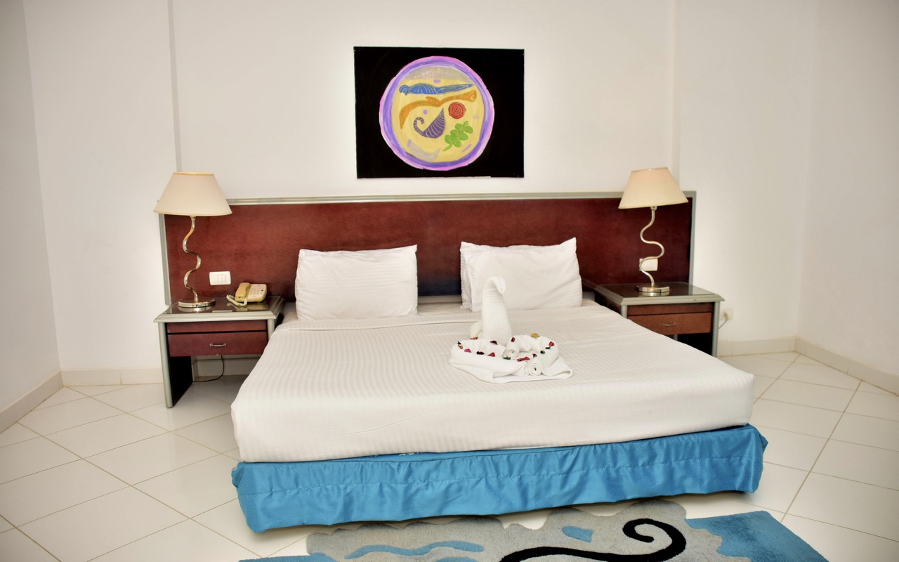 Standard Garden View Room 2