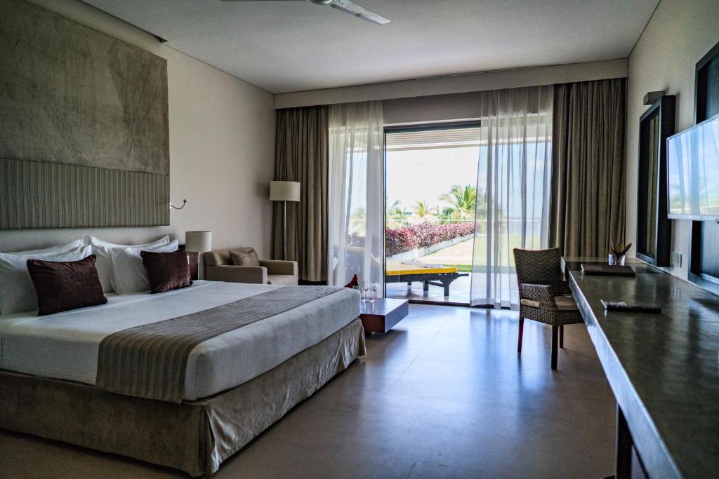 Executive Suite 1