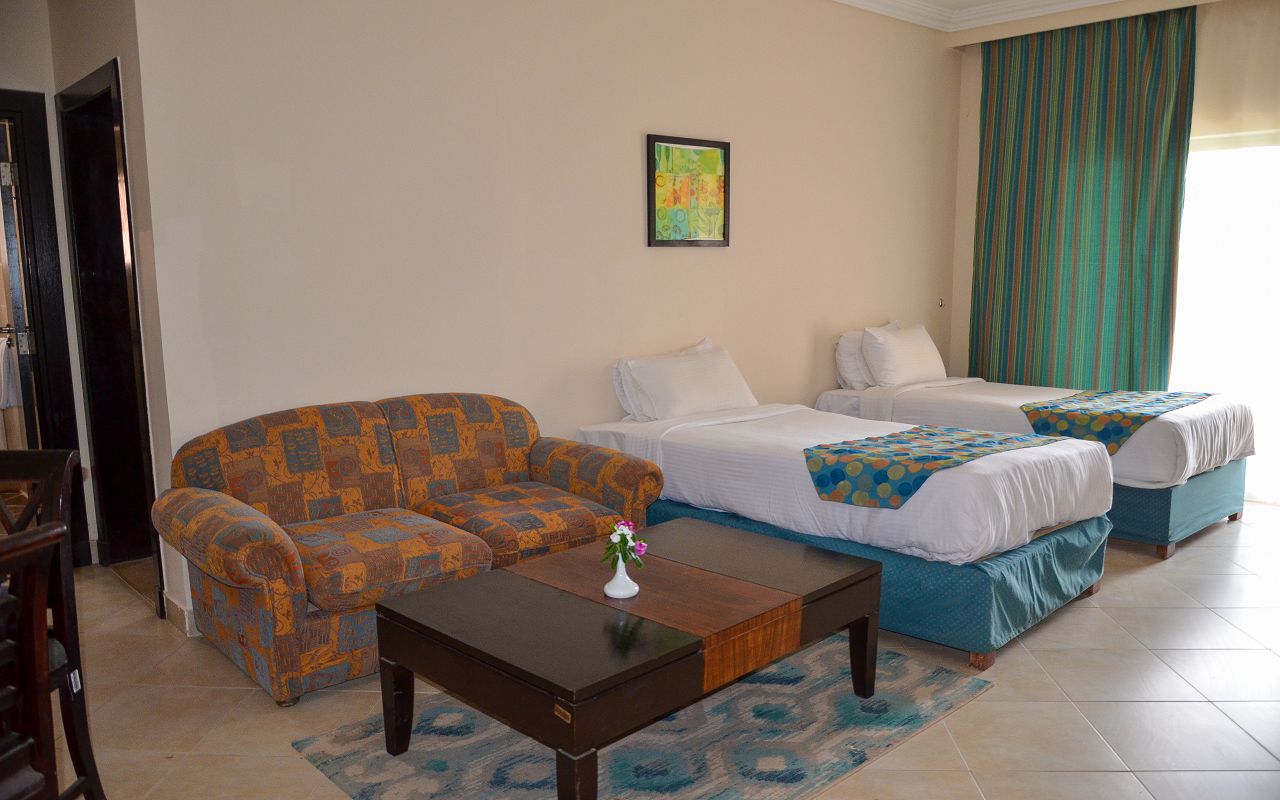 Executive Suite 2