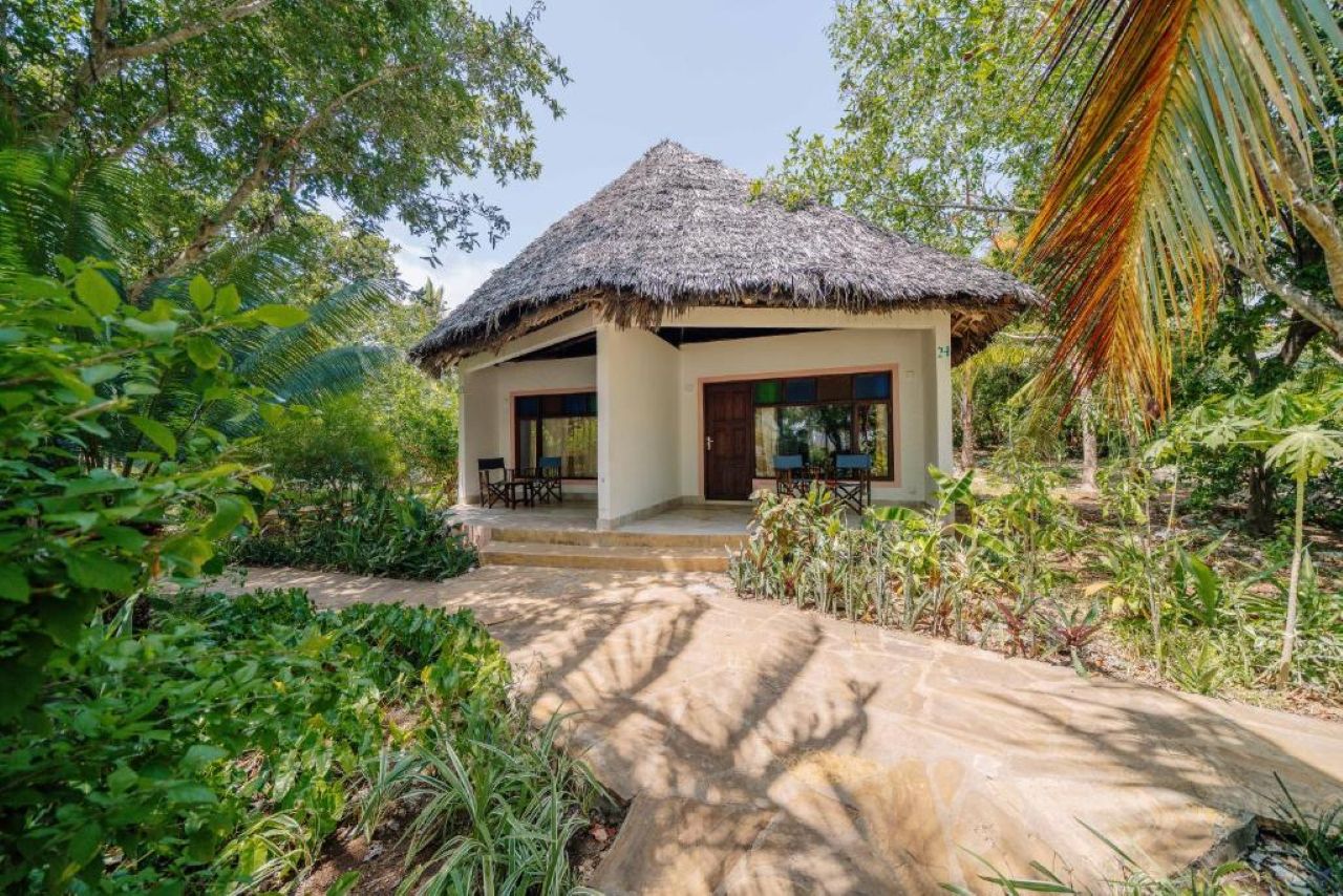 Garden Room 1