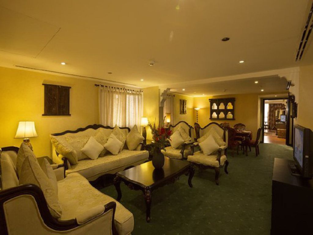 Grand Suite 1