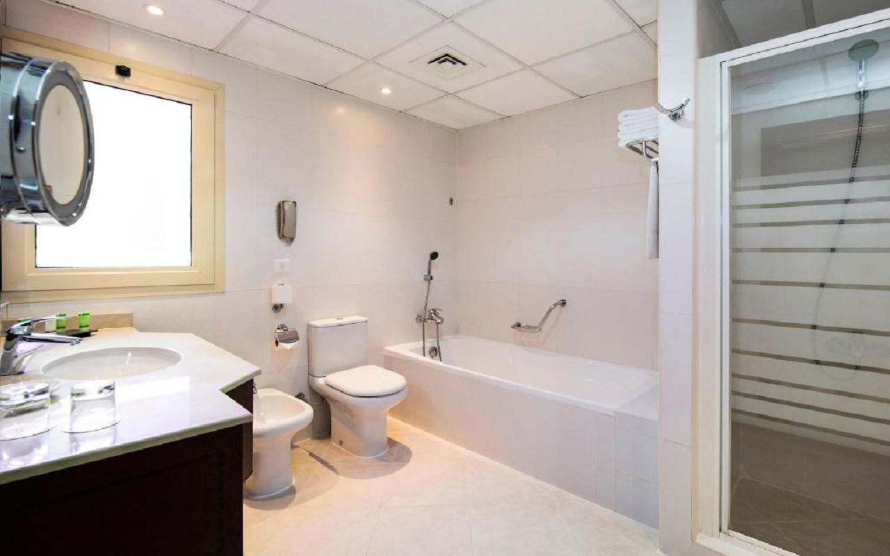 Junior Suite 4