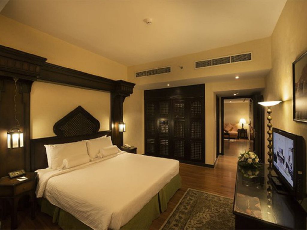 Family Suite 1