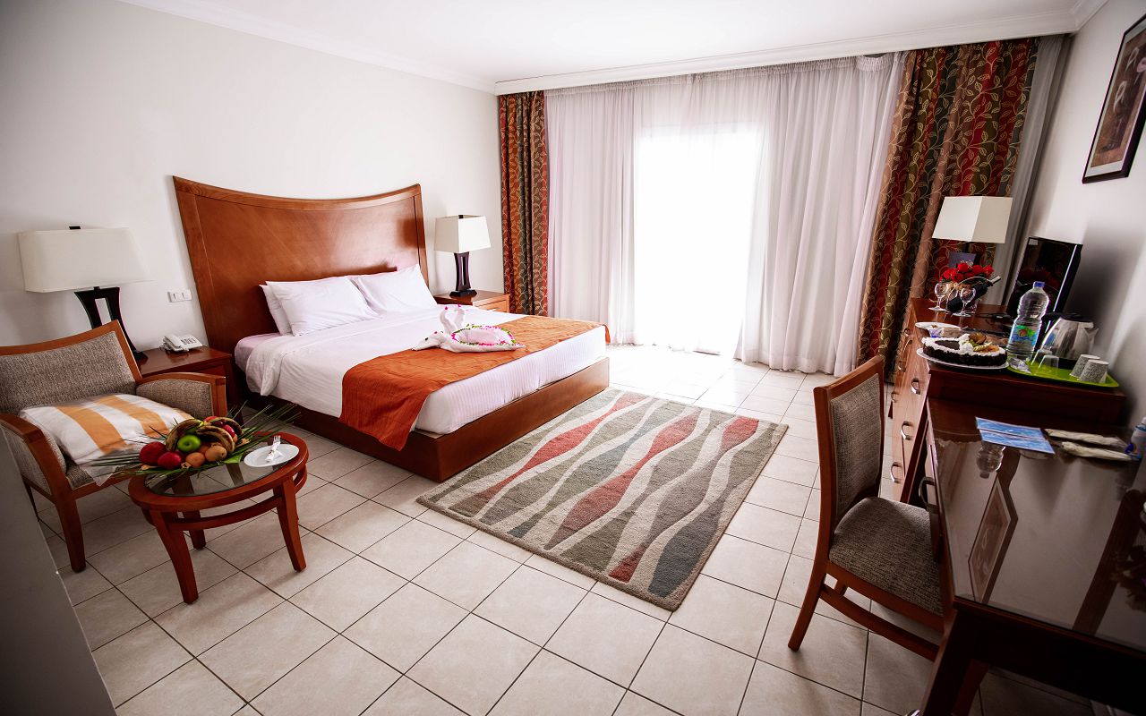 Club Room 3