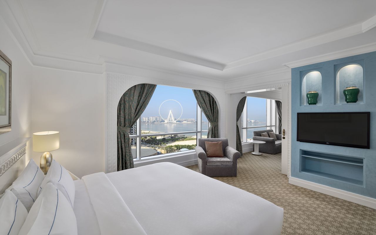 Club Suite 1