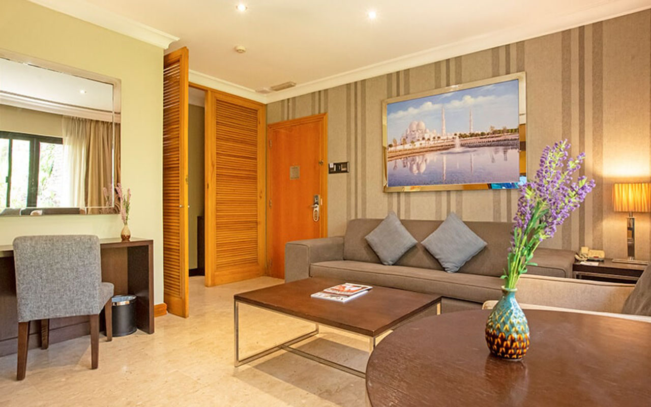 Deluxe Room 3