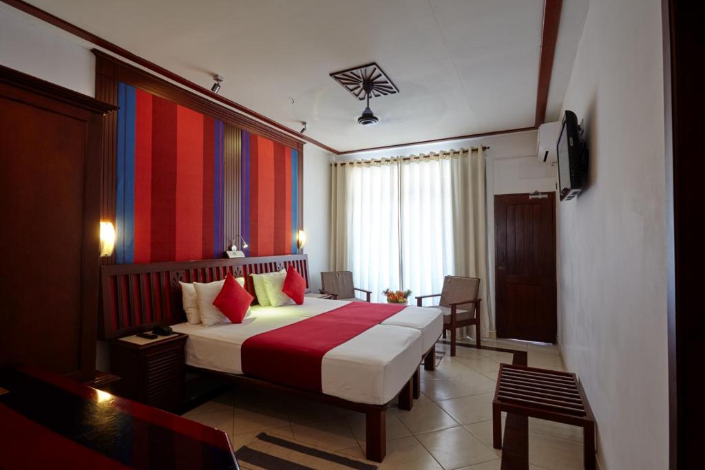 Deluxe Room 3