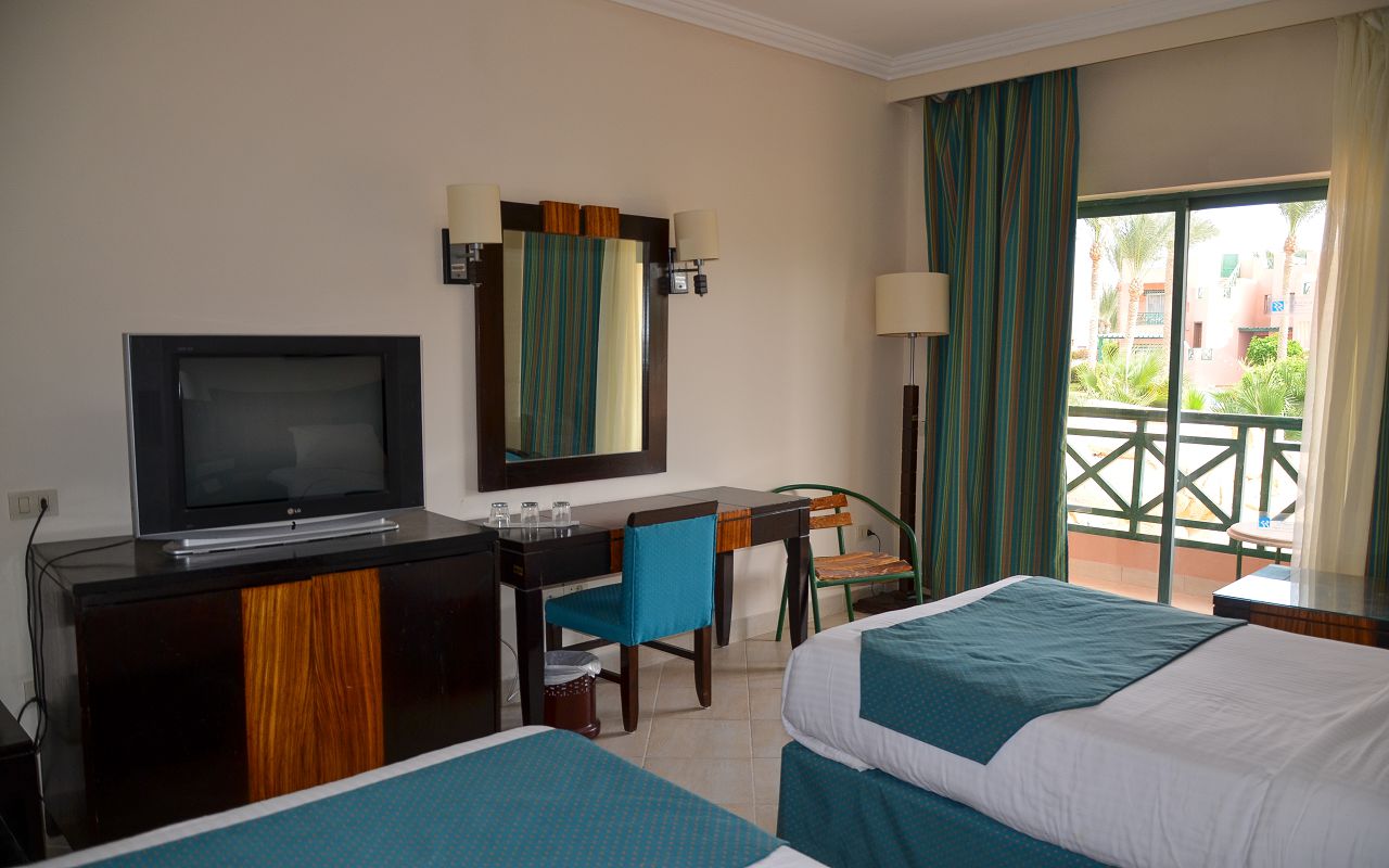 Deluxe Room 1