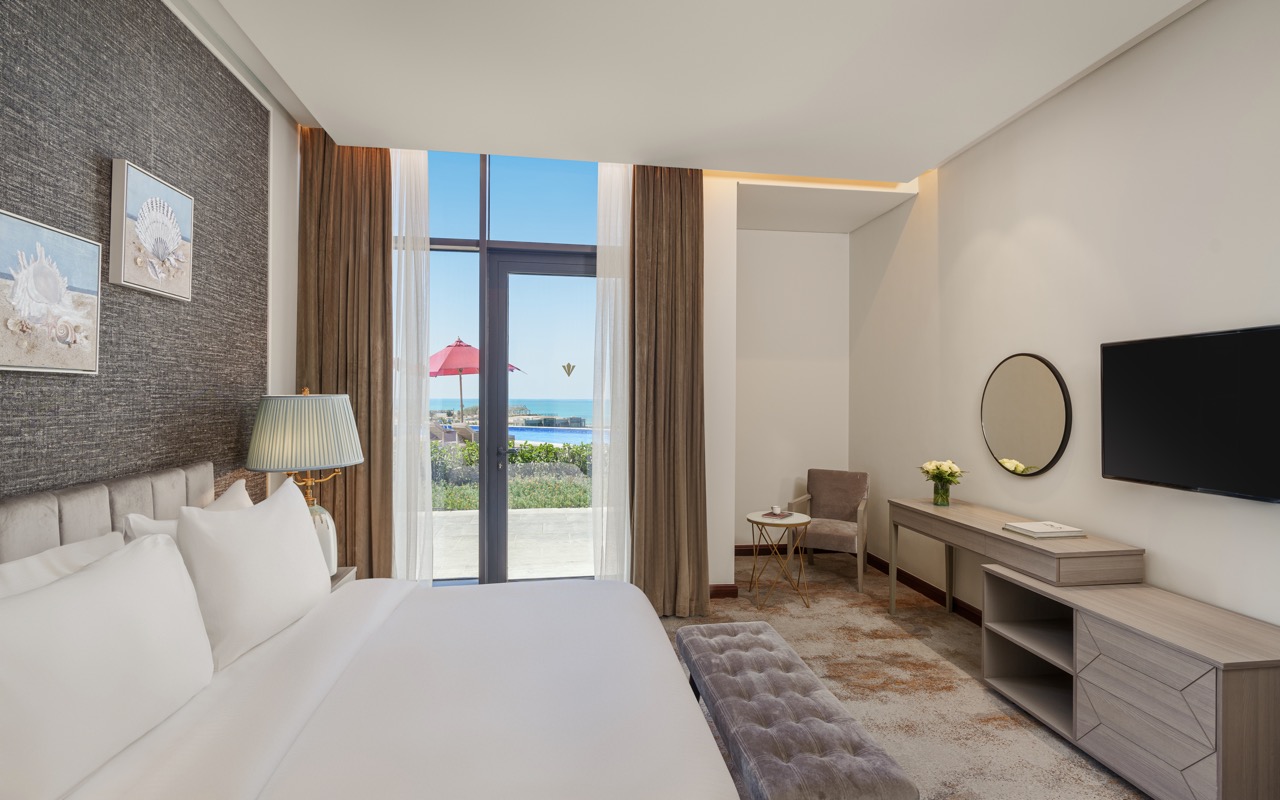 Deluxe Room 4