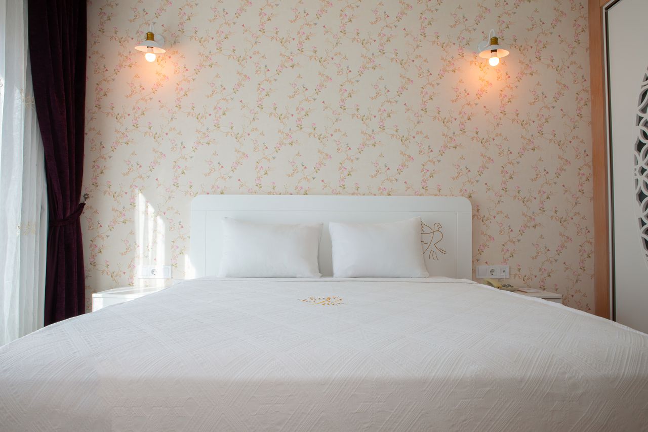 Economy Room 2