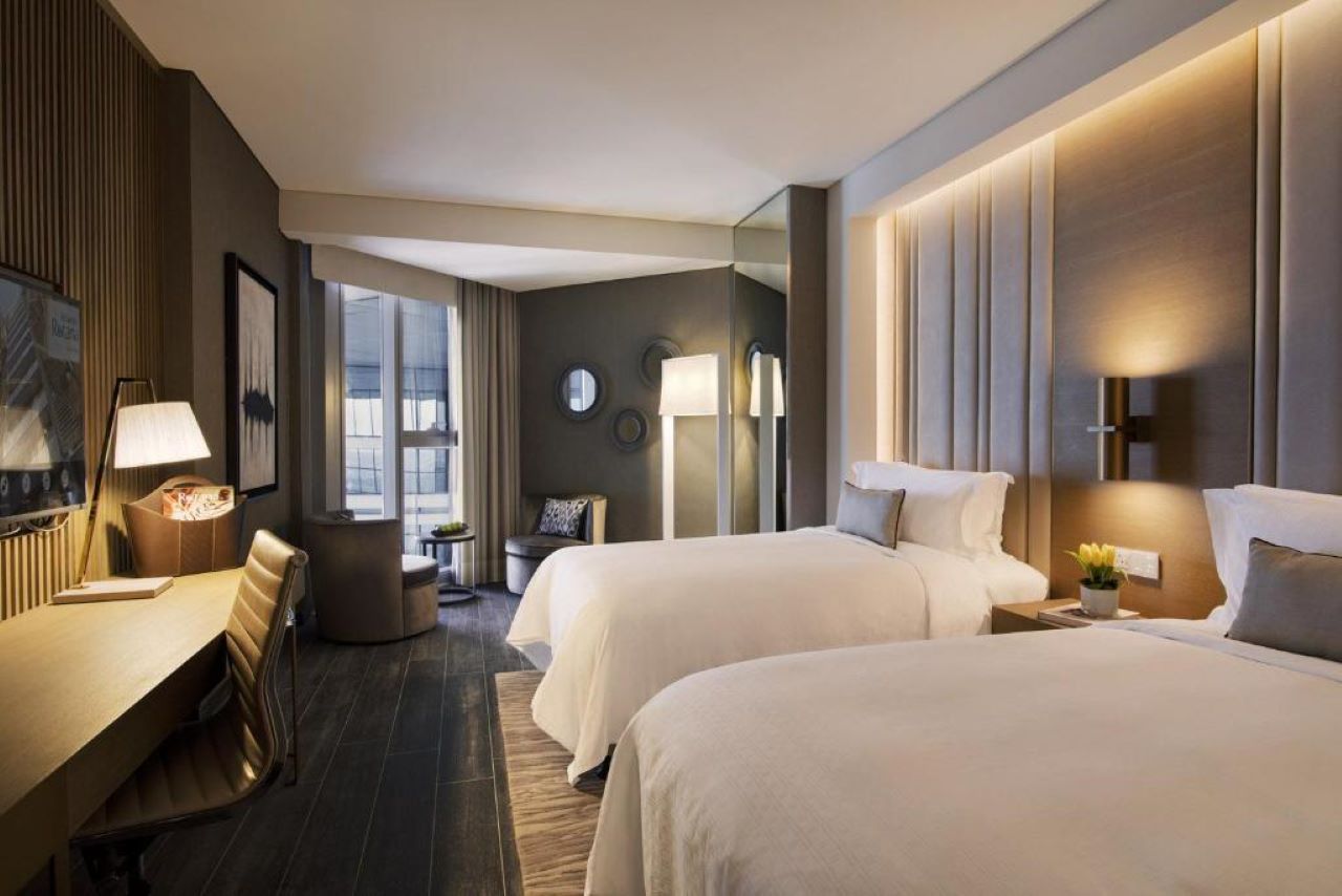 Royal Suite 2