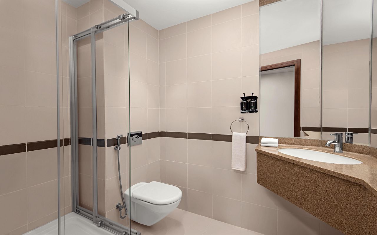 Standard Room 4