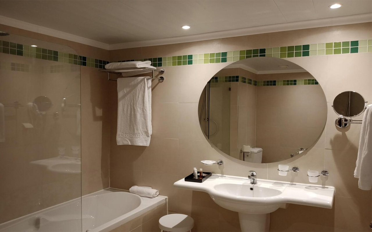 Standard Room 4