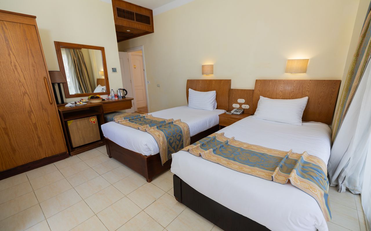 Standard Room 4