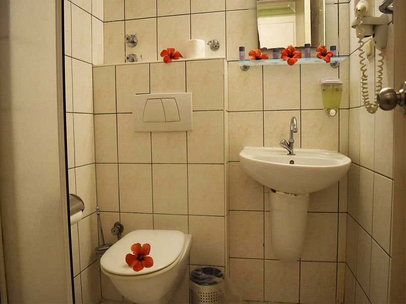 Standard Room 4