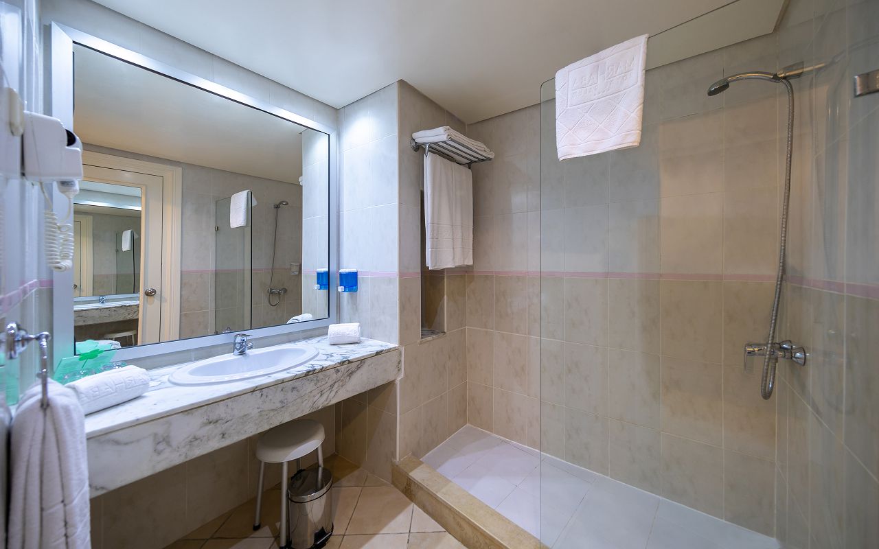 Standard Room 2