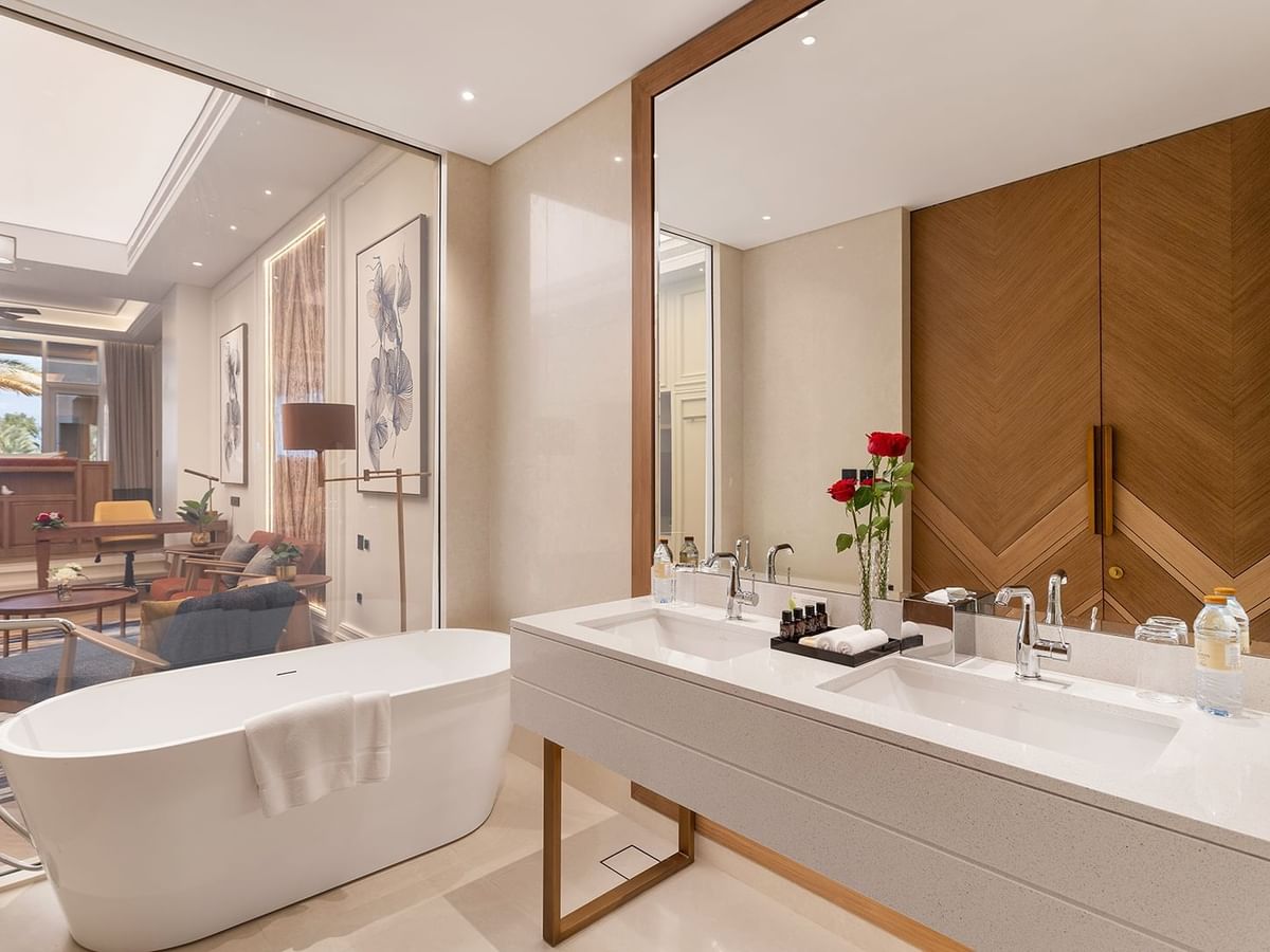 Executive Room 4