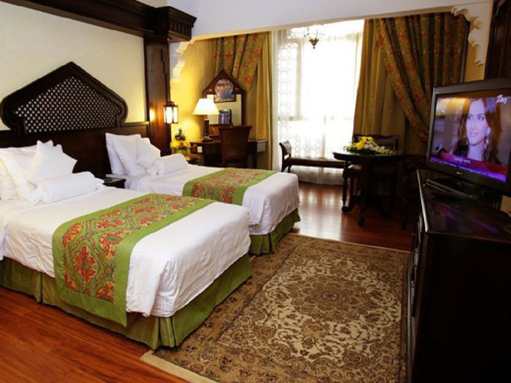 Executive Room 2