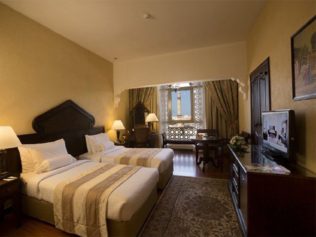 Executive Room 1