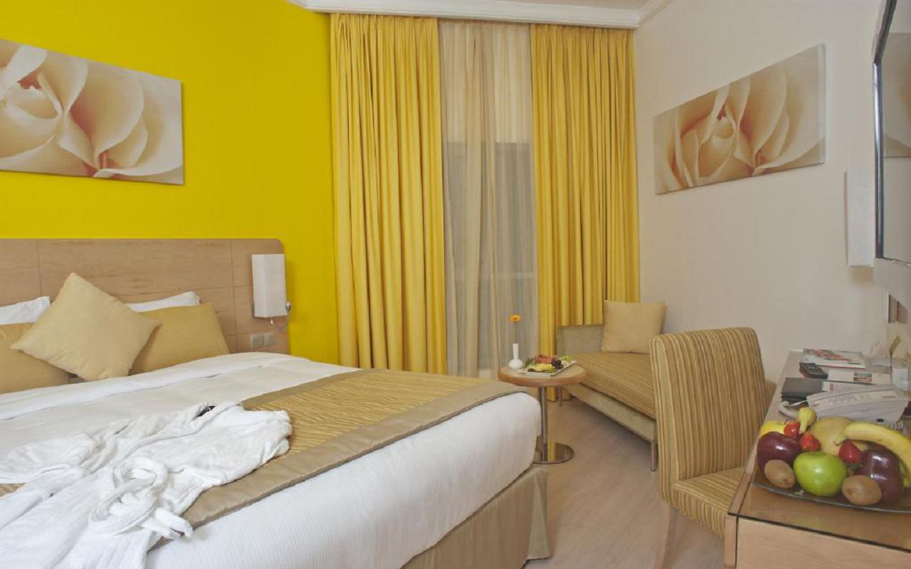 Executive Room 3