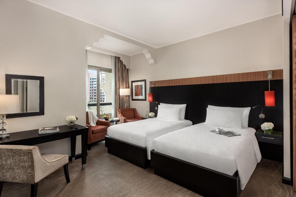 Executive Room 1
