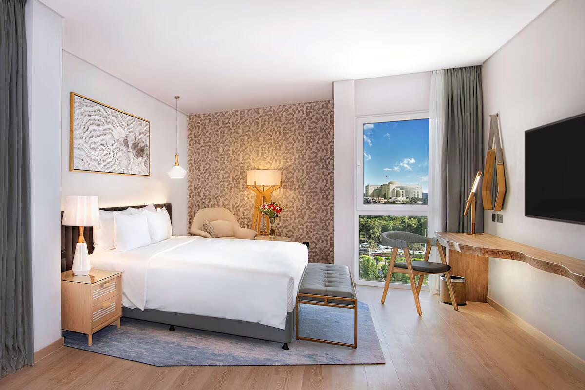 Executive Suite Sea View 2