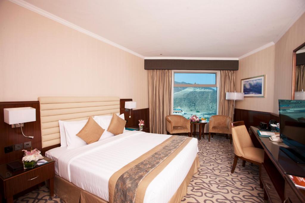Panoramic Suite 1