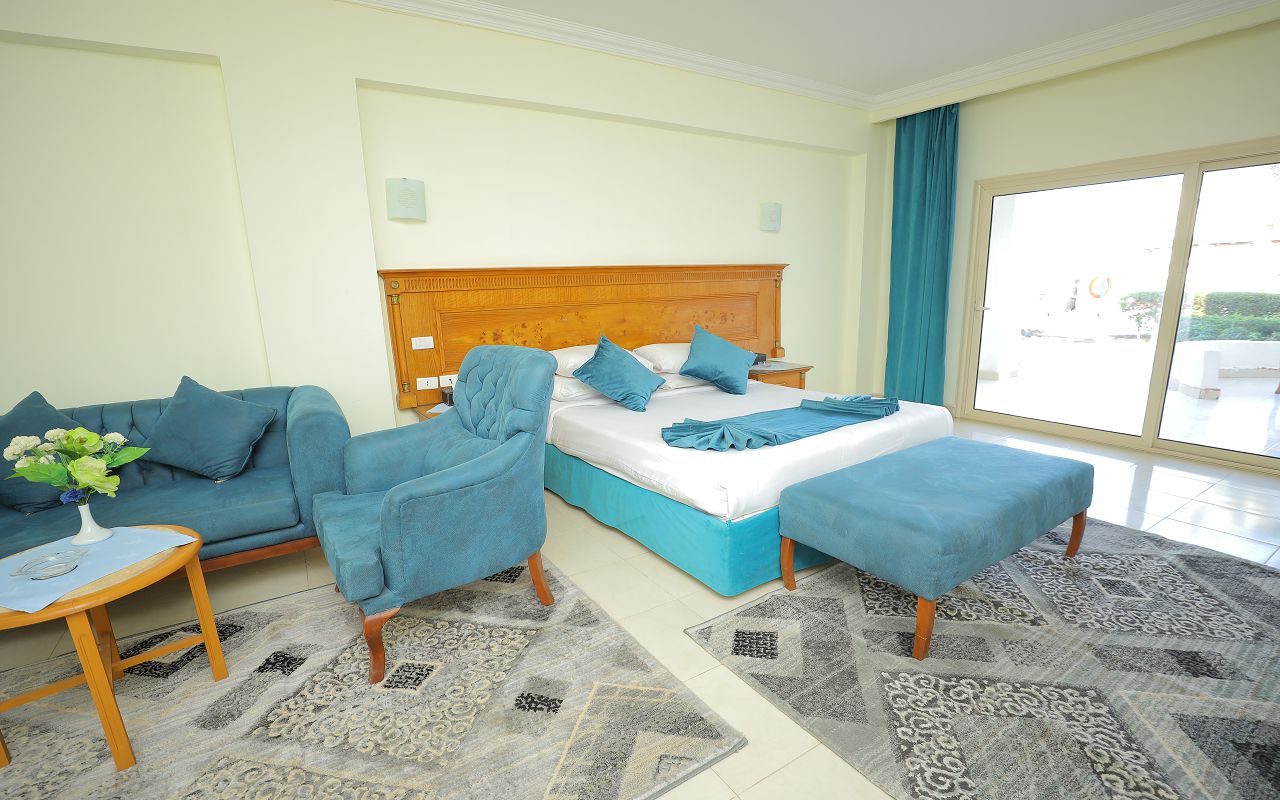 Pool View Room 2