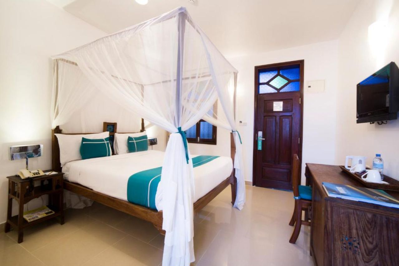 Queen Room 1