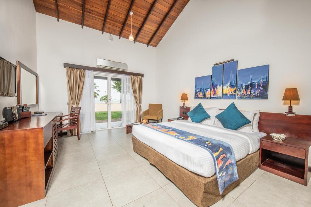 Sea View Room 3