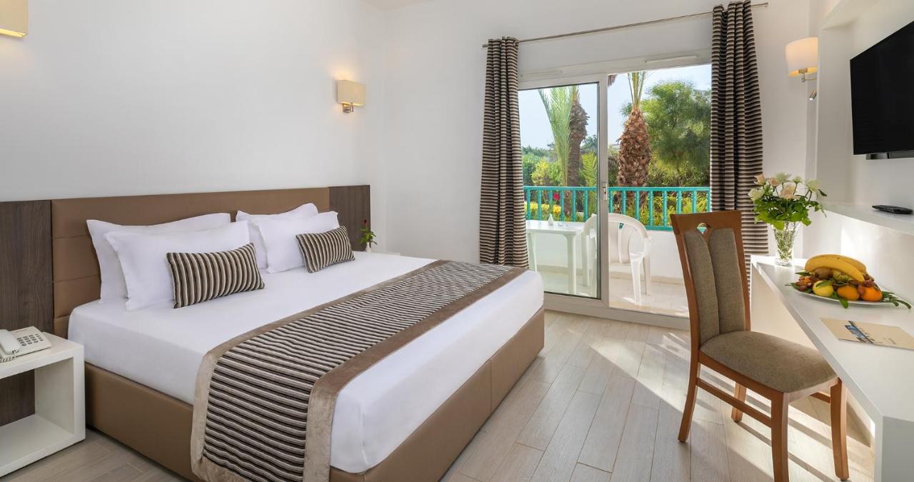 Sea View Room 2