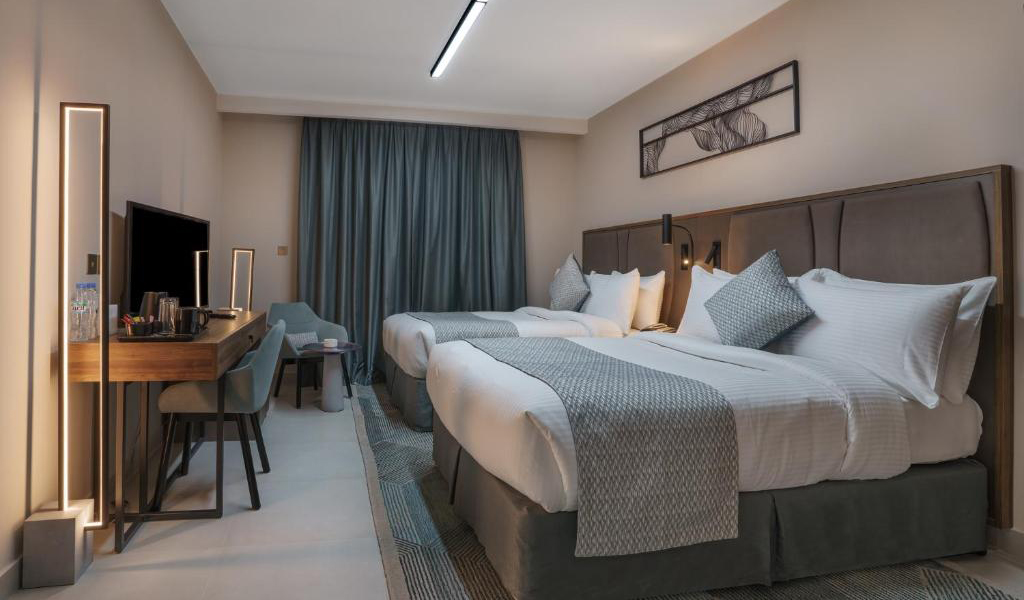 Standard Room City View 3