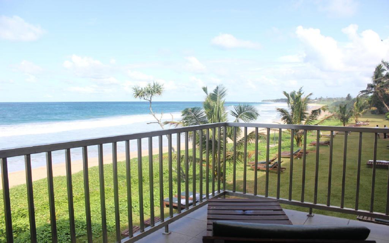 Standard Room Sea View 2