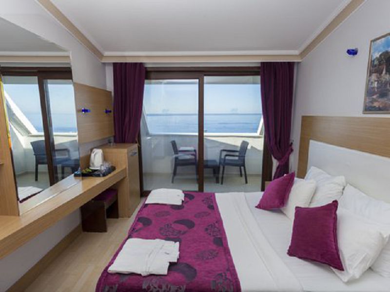 Standard Room Sea View 1