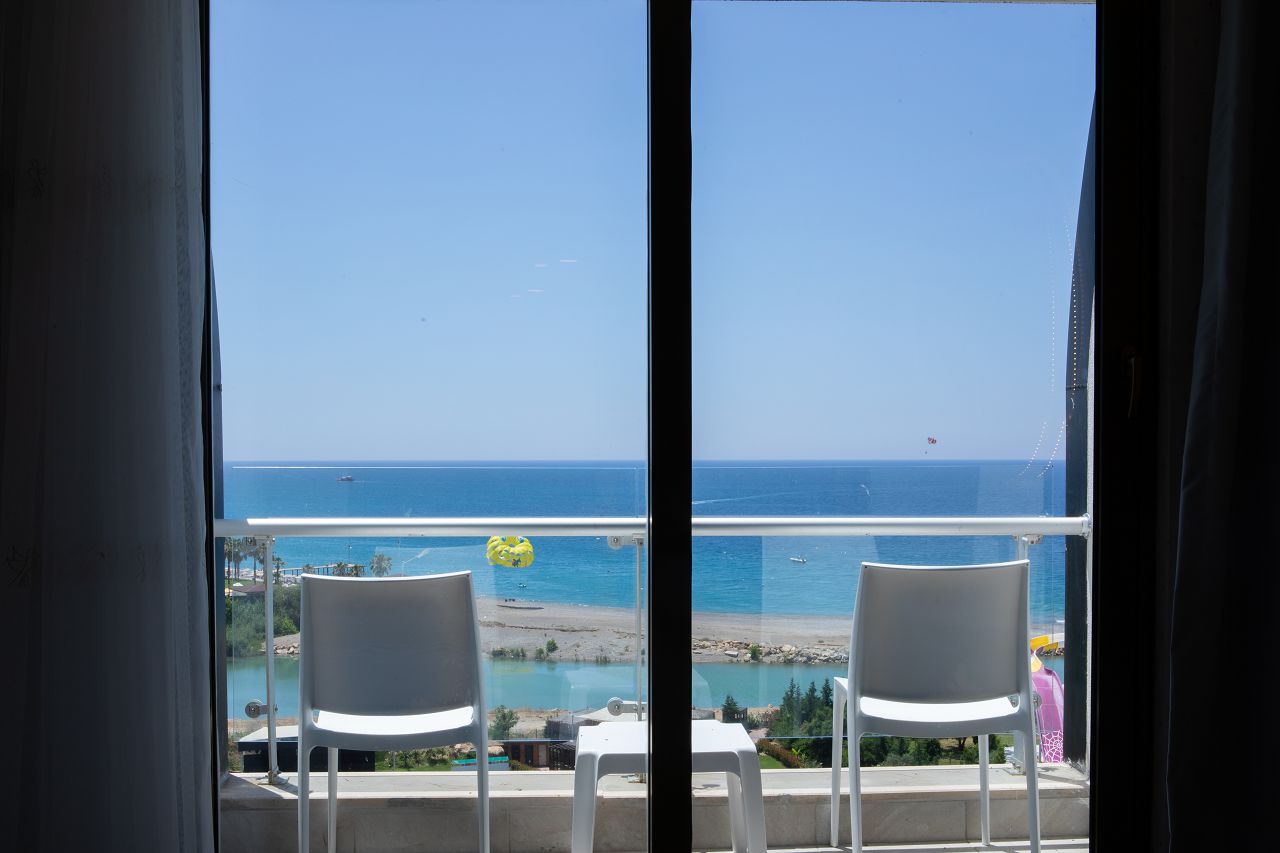 Standard Room Sea View 3