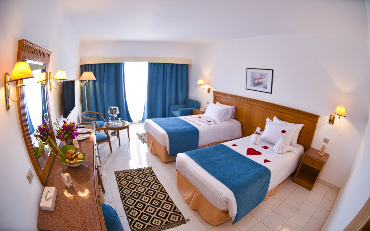 Standard Room Sea View 2