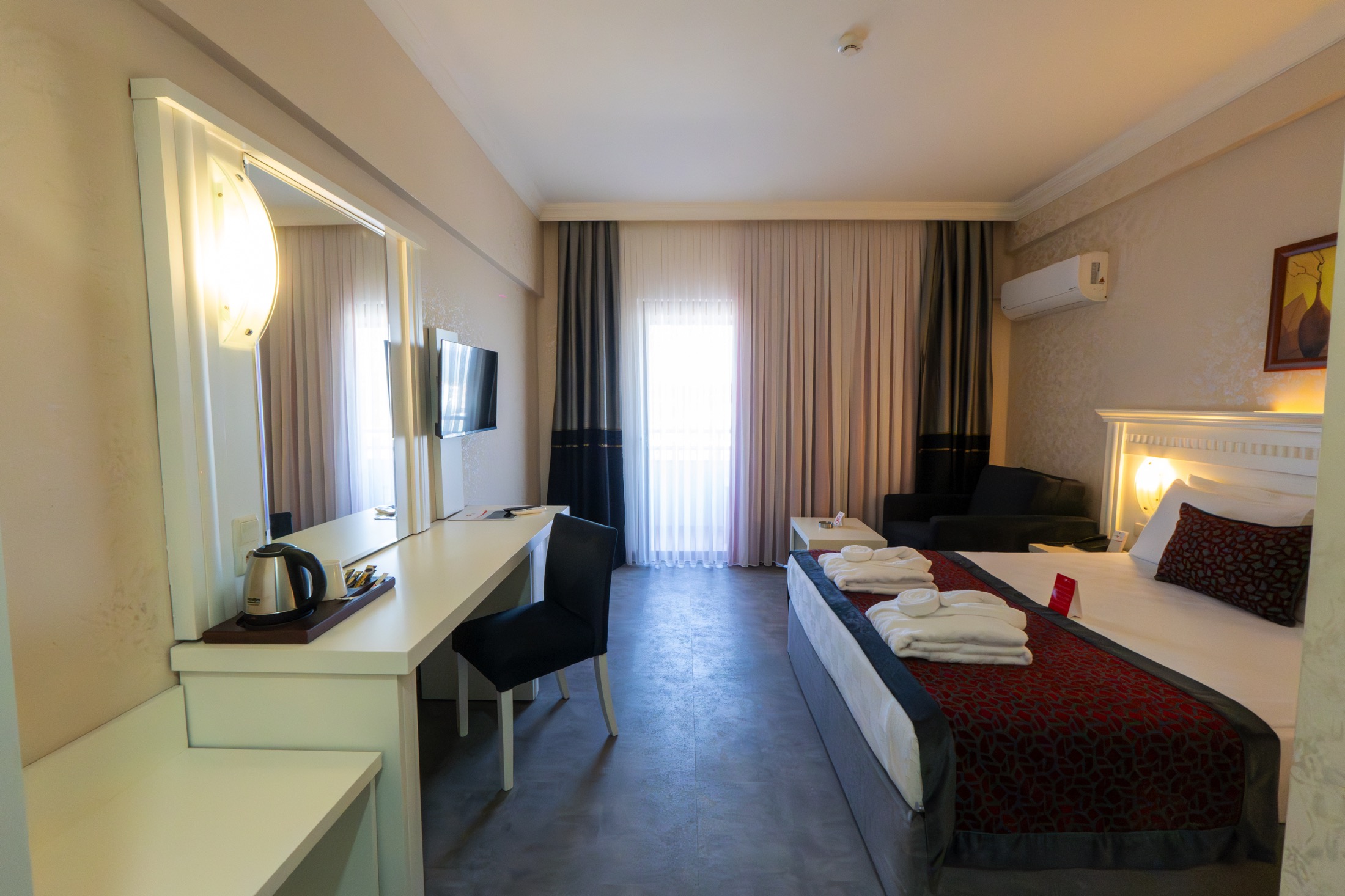 Standard Room Sea View 2