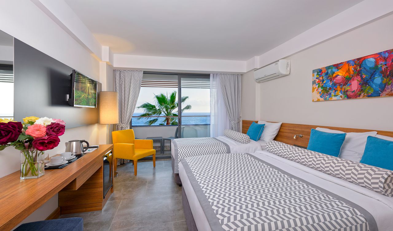 Standard Room Side Sea View 1