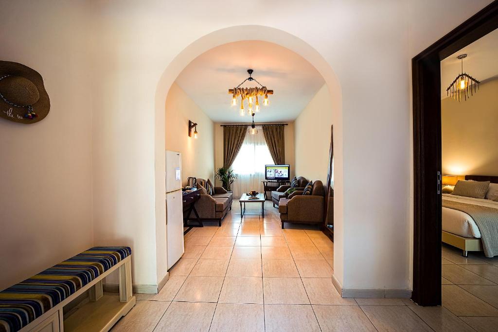 Standard Suite 2