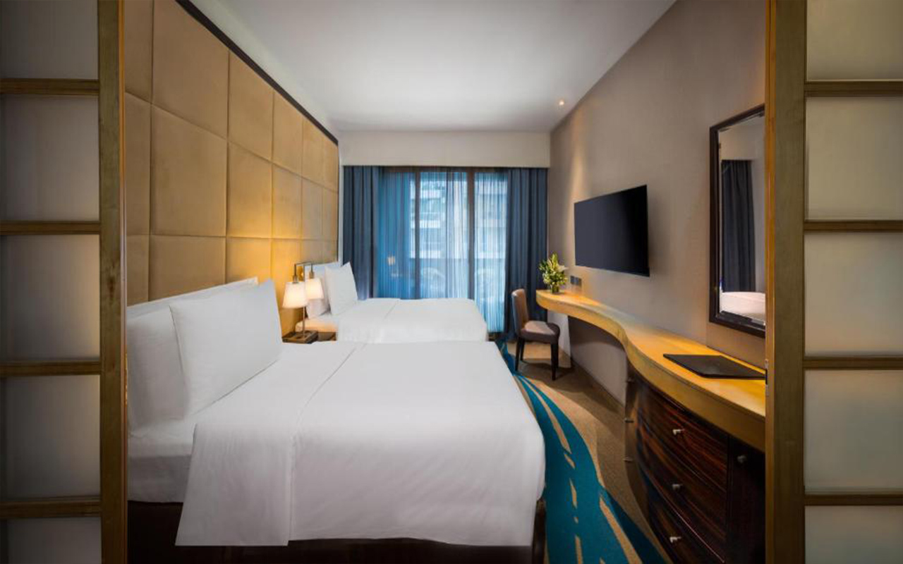 Studio Suite 1