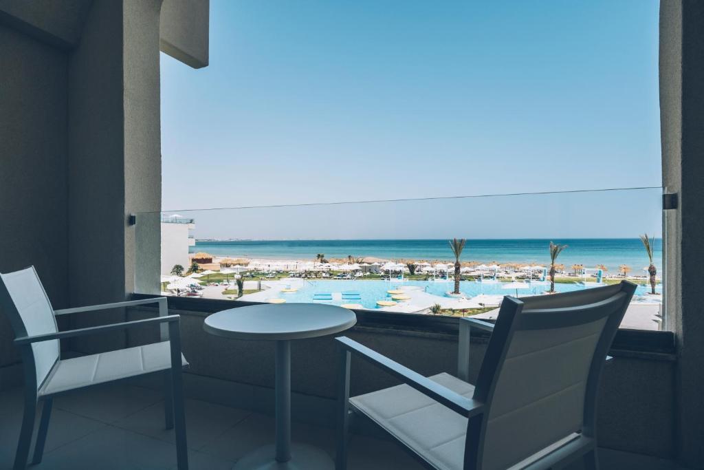 Superior Sea View Room 4