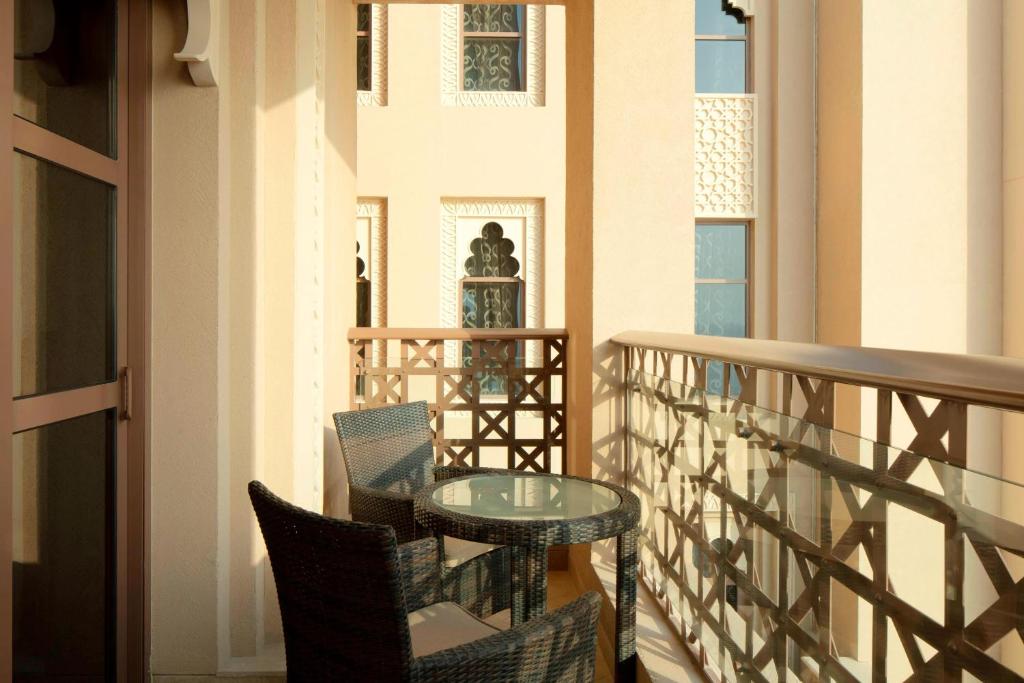 Deluxe Balcony 2