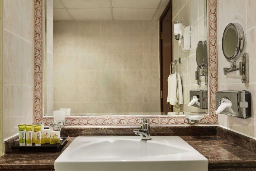 1 Bedroom Suite 3