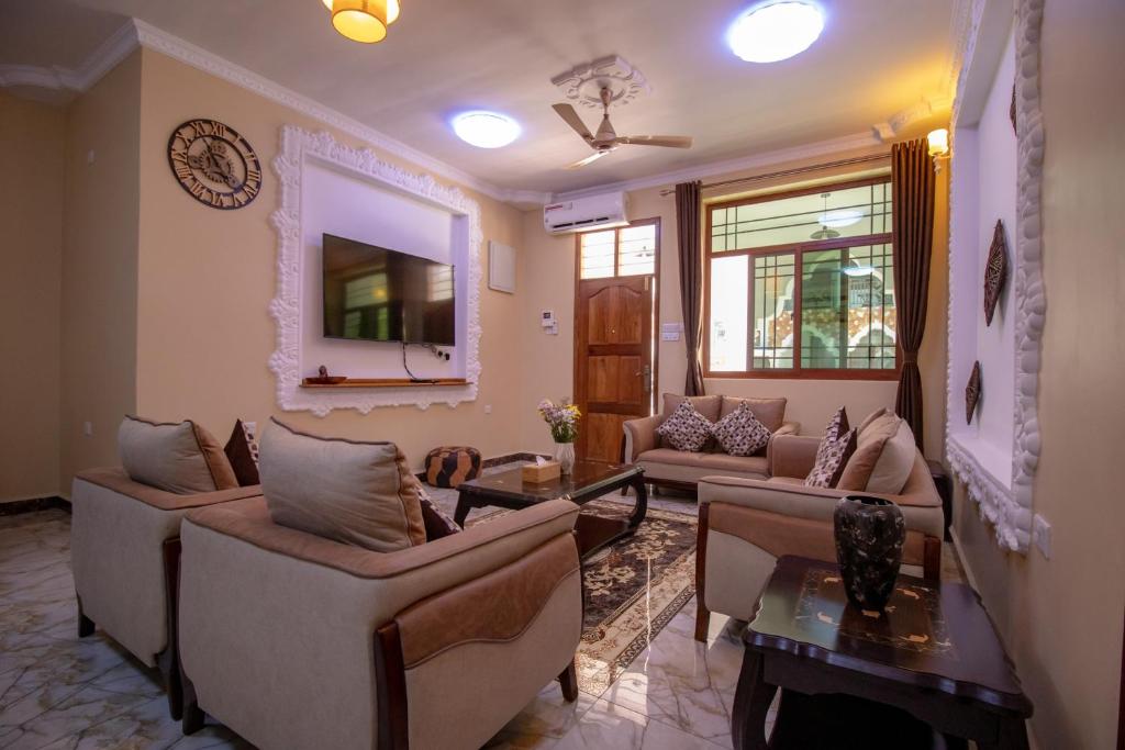 Villa 1 Bedroom 2