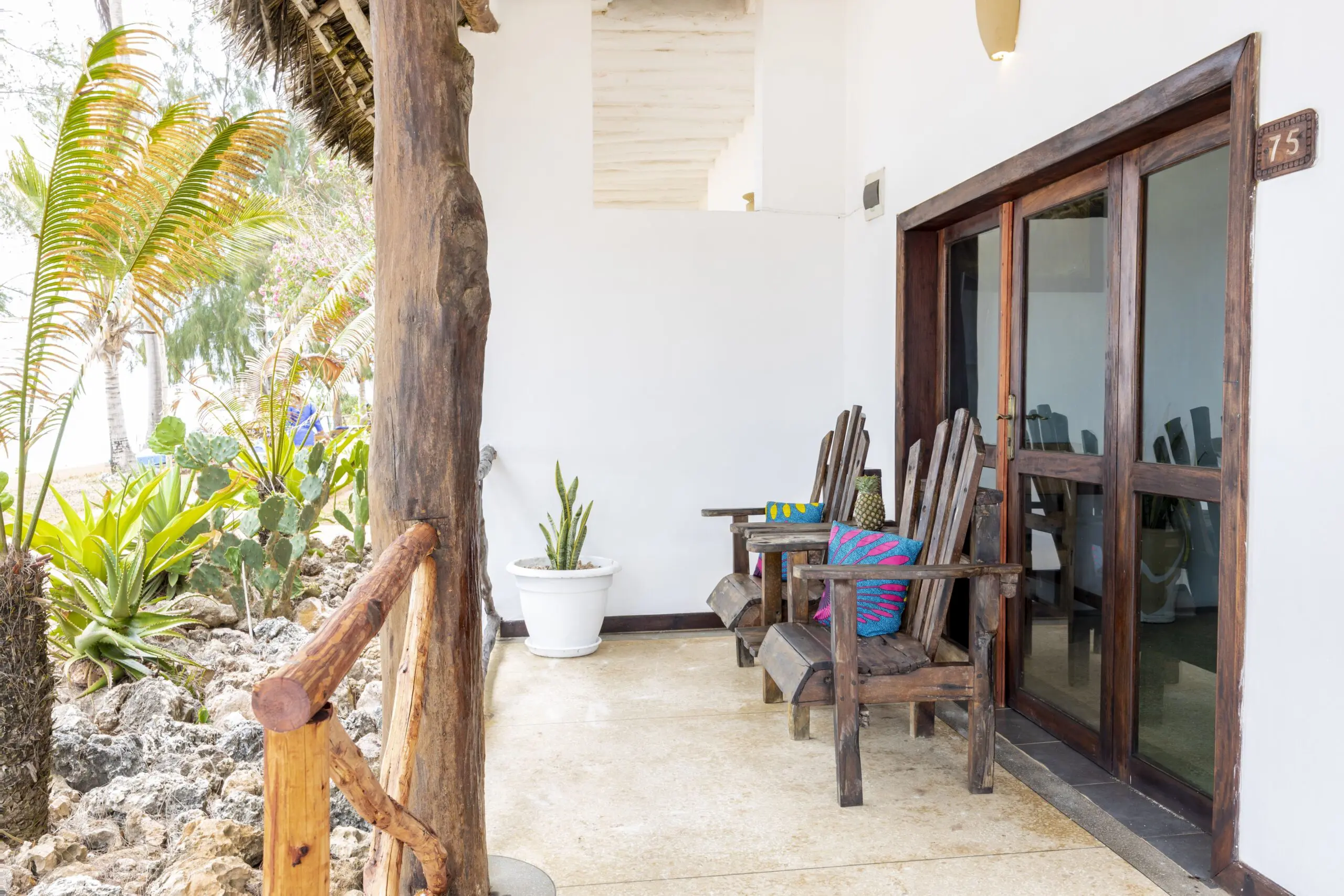 Ocean Bungalow 2