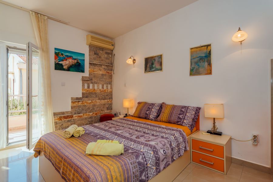 Studio 02 Sea View 2