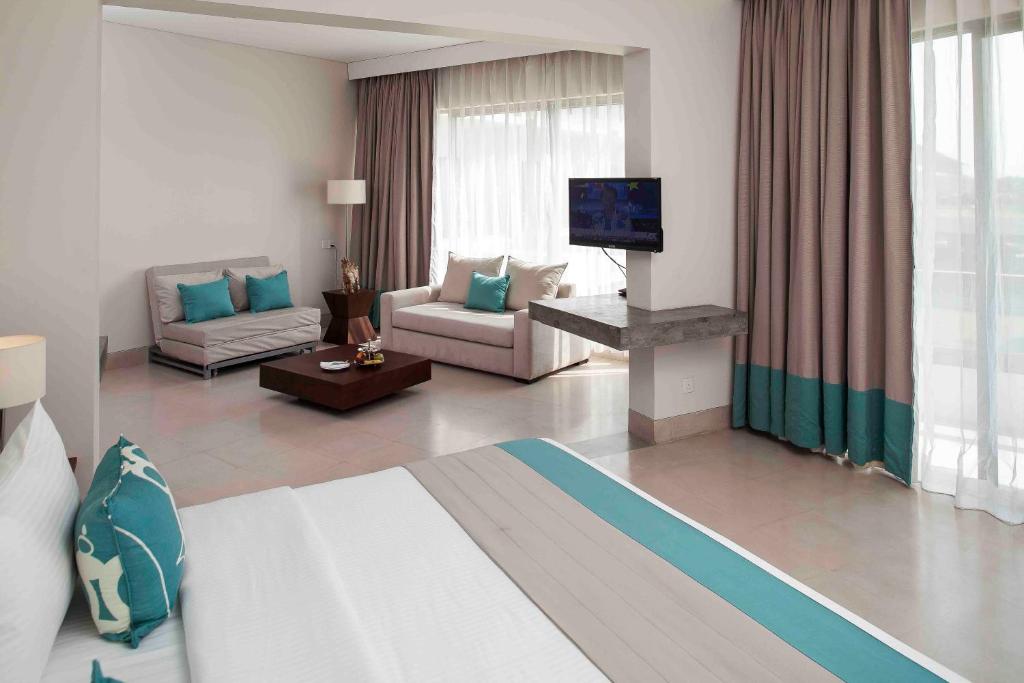 Premium Deluxe Suite 2