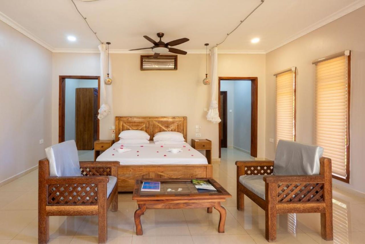 Luxury Suite With Private Pool 2